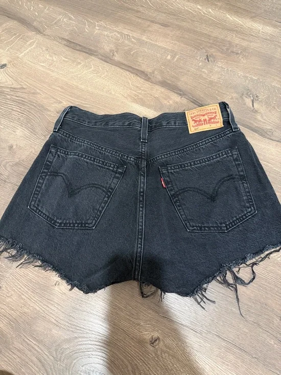 Levi's Black Frayed High-Rise Denim Shorts - Picture 2 of 3